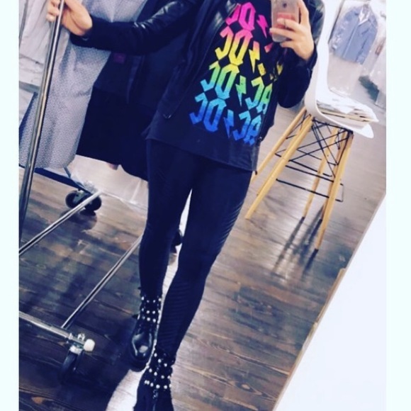 Chaser Neon AC/DC raw edge tank top - Picture 2 of 8